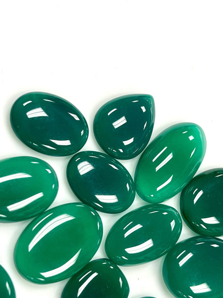 Natural Gemstone Green Onyx - 500 Carat Lot - Green Onyx Cab - Loose Gemstone - Wire wrap Gemstone - Semi Precious - Green Onyx Jewelry