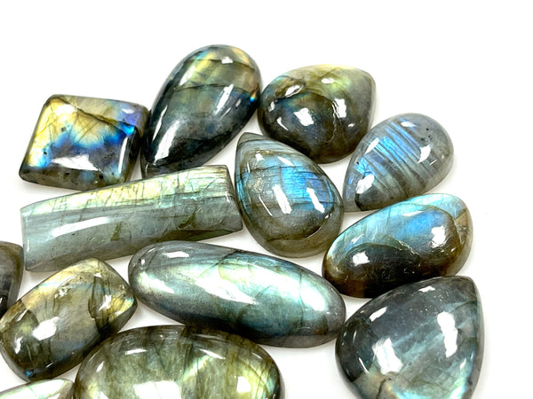 Labradorite Gemstone Cabochon Lot 500 Carat, Wholesale Labradorite Natural Gemstone Mixed Shape Flashy Lot for Healing Energy 20-40mm LOT-6