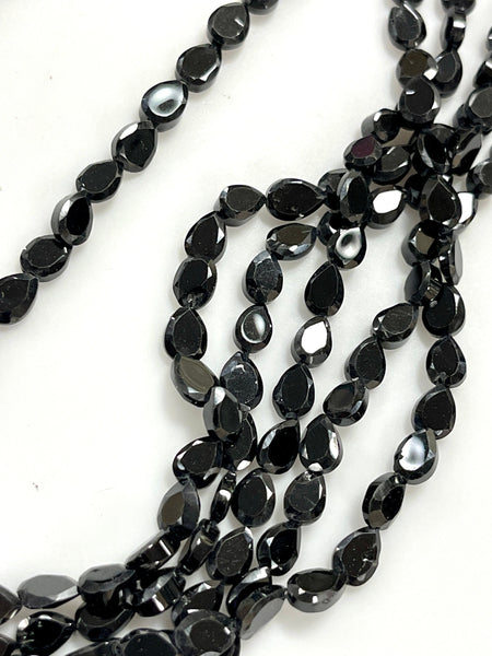 Natural Black Spinal Gemstone Faceted Pear Shape Beads 7x5mm Strand AAA Quality Real Yoga Healing Mala Gemstone Beads for Jewelry Making